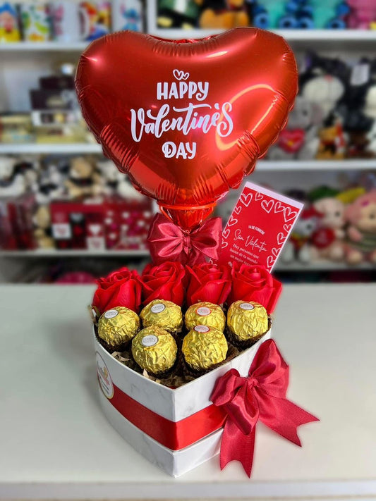 Box "Corazón Radiante": Rosas, Bombones y Amor